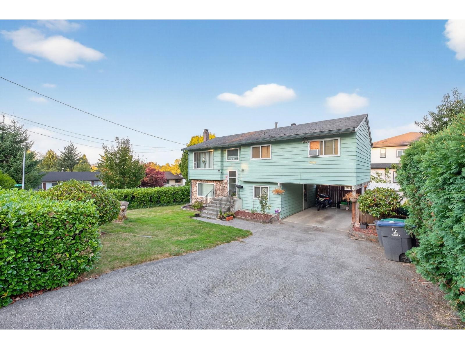 7886 140 STREET, Surrey, British Columbia