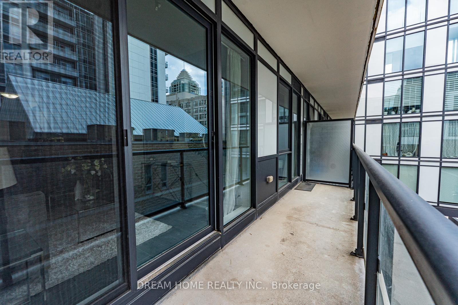 301 - 18 Rean Drive, Toronto, Ontario  M2K 0C7 - Photo 14 - C12404857