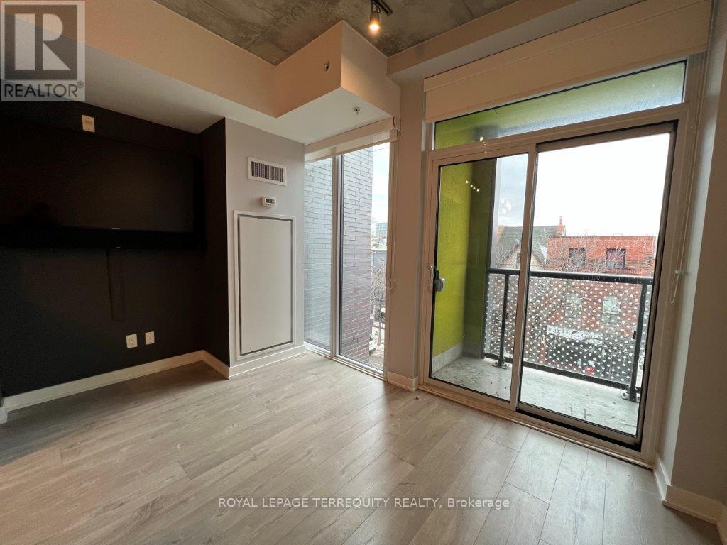 308 - 109 Ossington Avenue, Toronto, Ontario  M6J 0G1 - Photo 14 - C12404863