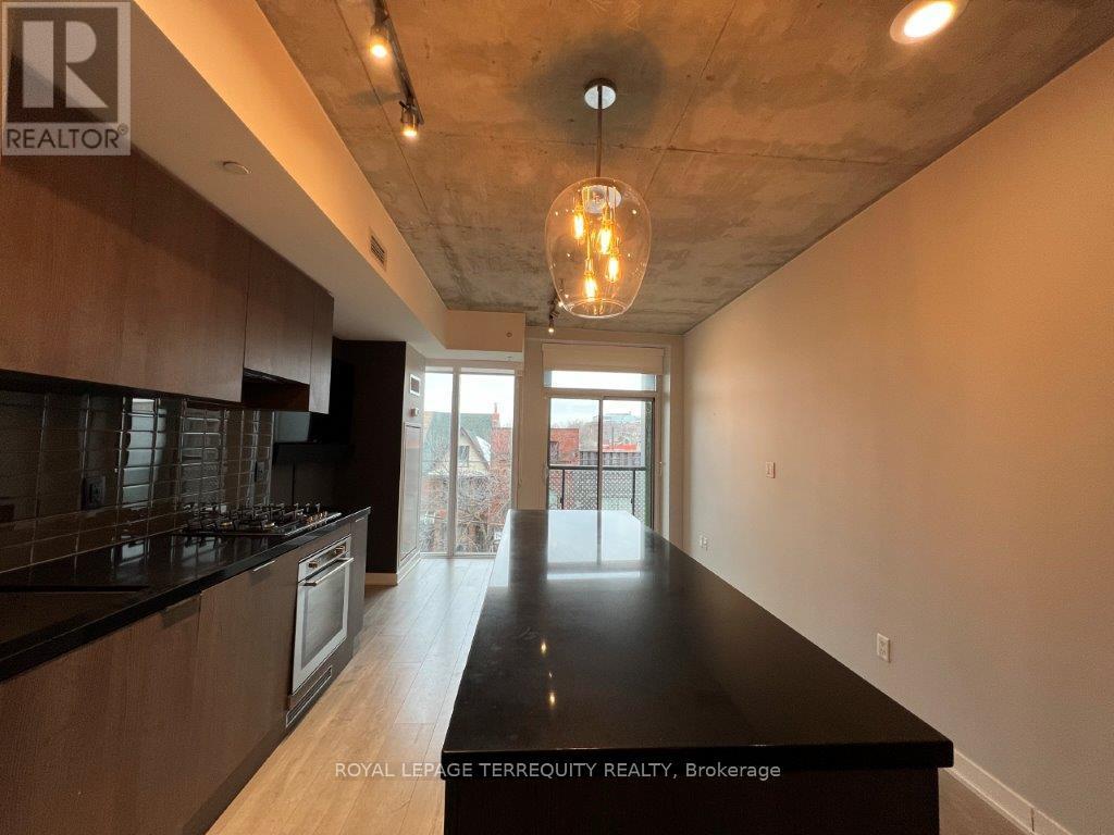 308 - 109 Ossington Avenue, Toronto, Ontario  M6J 0G1 - Photo 16 - C12404863