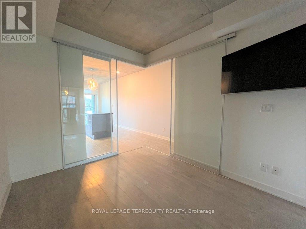 308 - 109 Ossington Avenue, Toronto, Ontario  M6J 0G1 - Photo 19 - C12404863