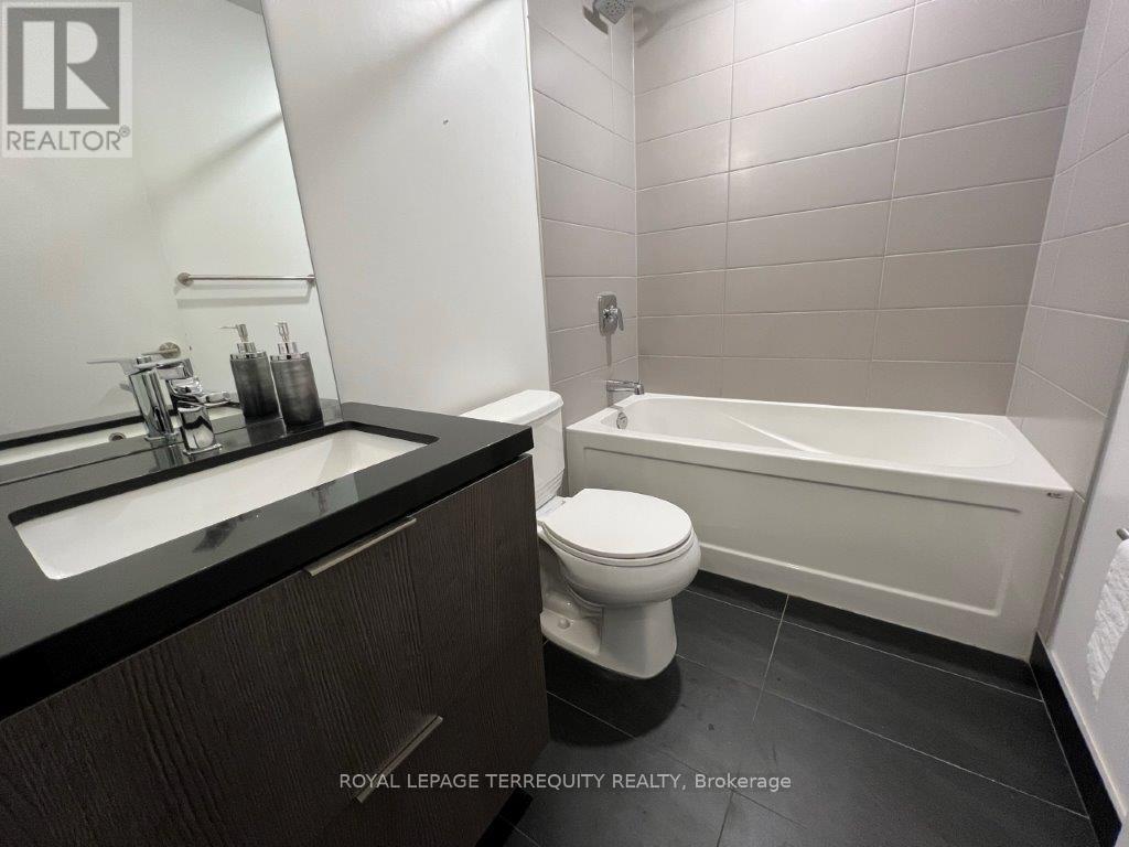 308 - 109 Ossington Avenue, Toronto, Ontario  M6J 0G1 - Photo 22 - C12404863