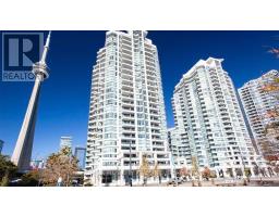 502 - 228 QUEENS QUAY W, Toronto, Ontario