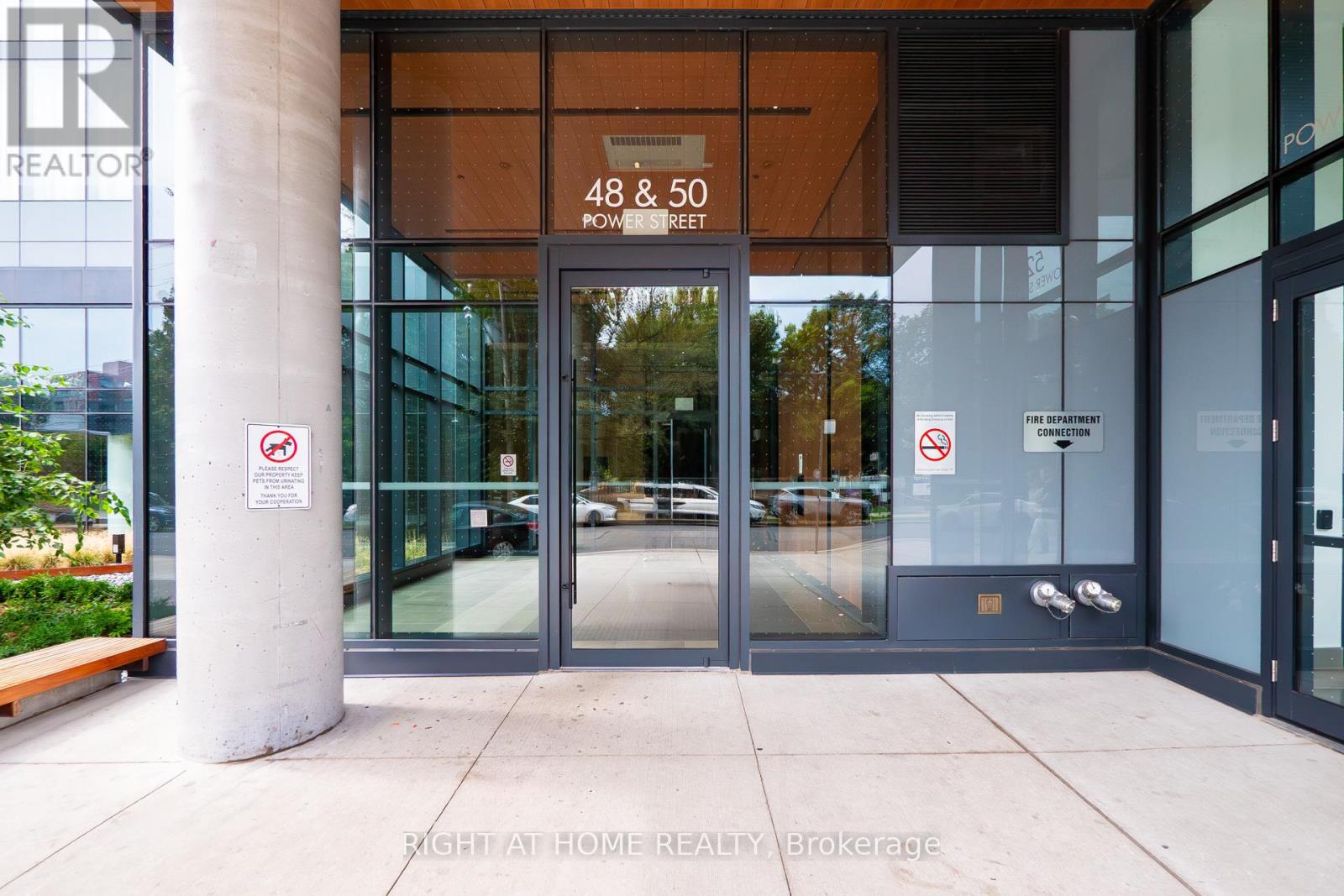 1430 - 50 Power Street, Toronto, Ontario  M5A 0V3 - Photo 2 - C12404937
