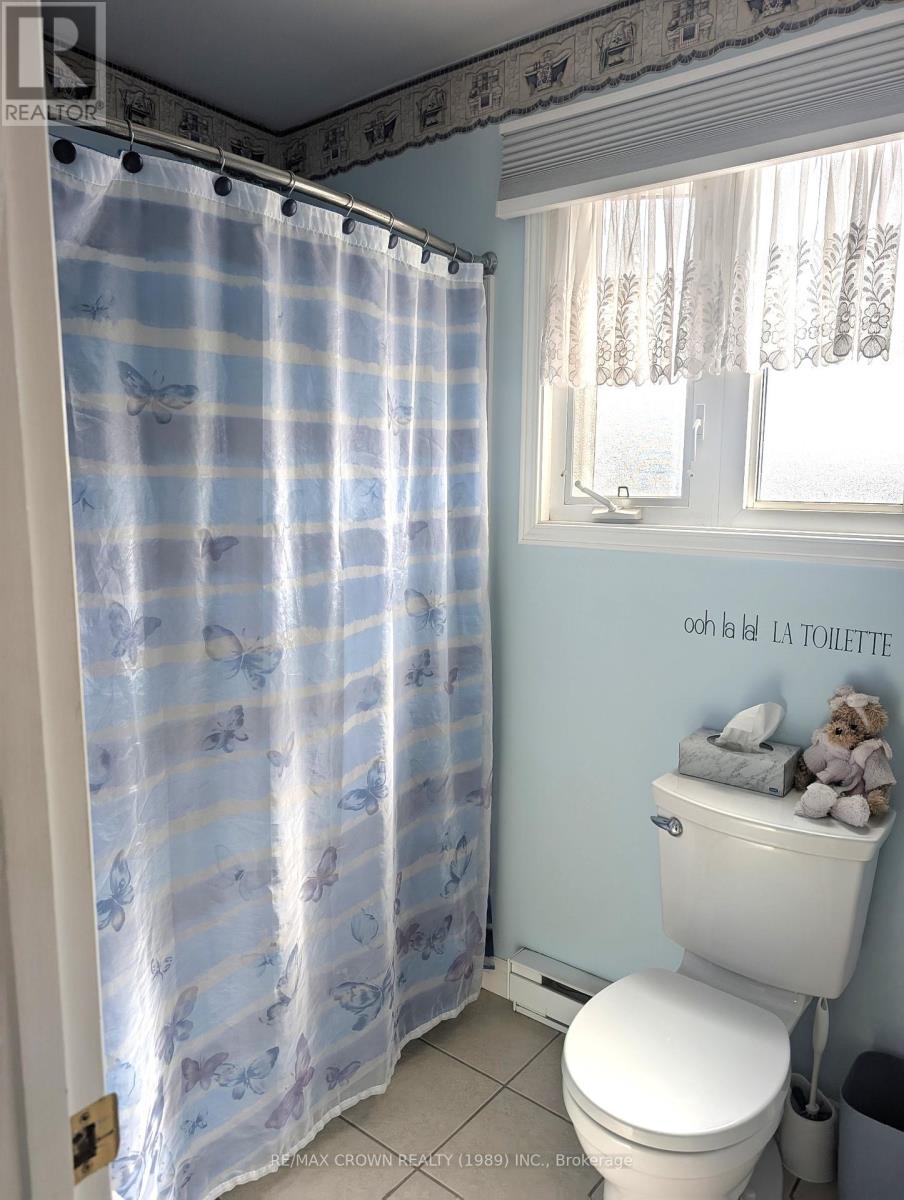 12 Cypress Court, North Bay (College Heights), Ontario  P1B 9G9 - Photo 31 - X12403753