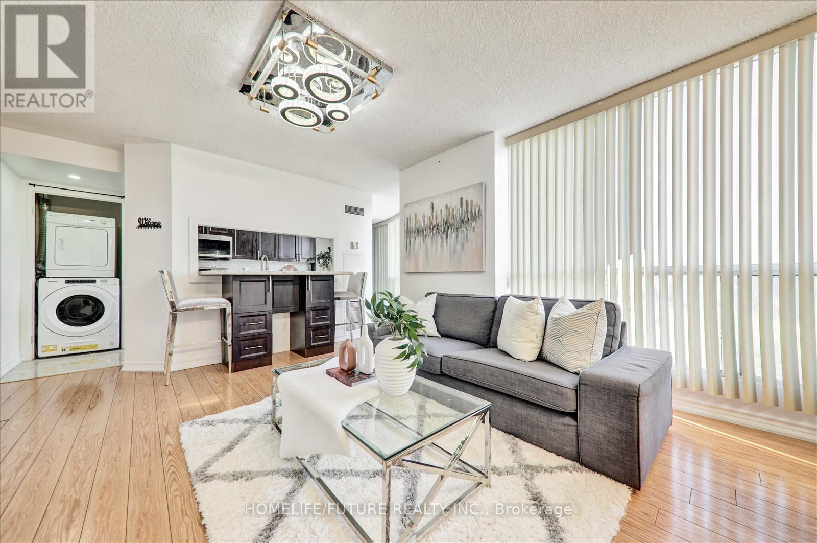 410 - 2550 Lawrence Avenue E, Toronto (Dorset Park), Ontario  M1P 4Z3 - Photo 19 - E12404938