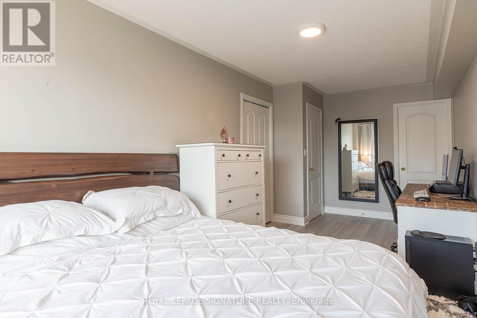 309 - 45 Strangford Lane, Toronto (Clairlea-Birchmount), Ontario  M1L 0E5 - Photo 35 - E12404939