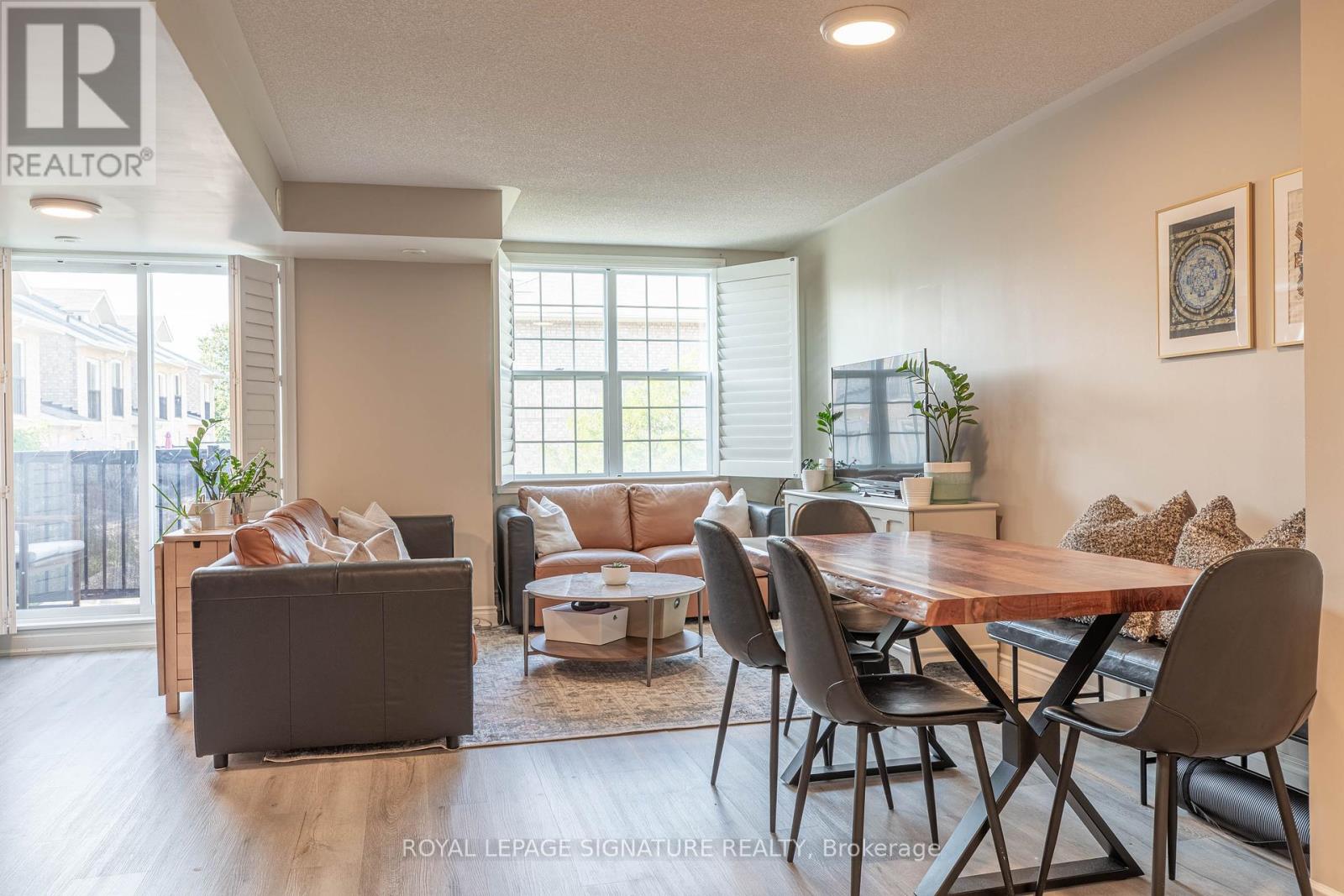 309 - 45 Strangford Lane, Toronto (Clairlea-Birchmount), Ontario  M1L 0E5 - Photo 7 - E12404939