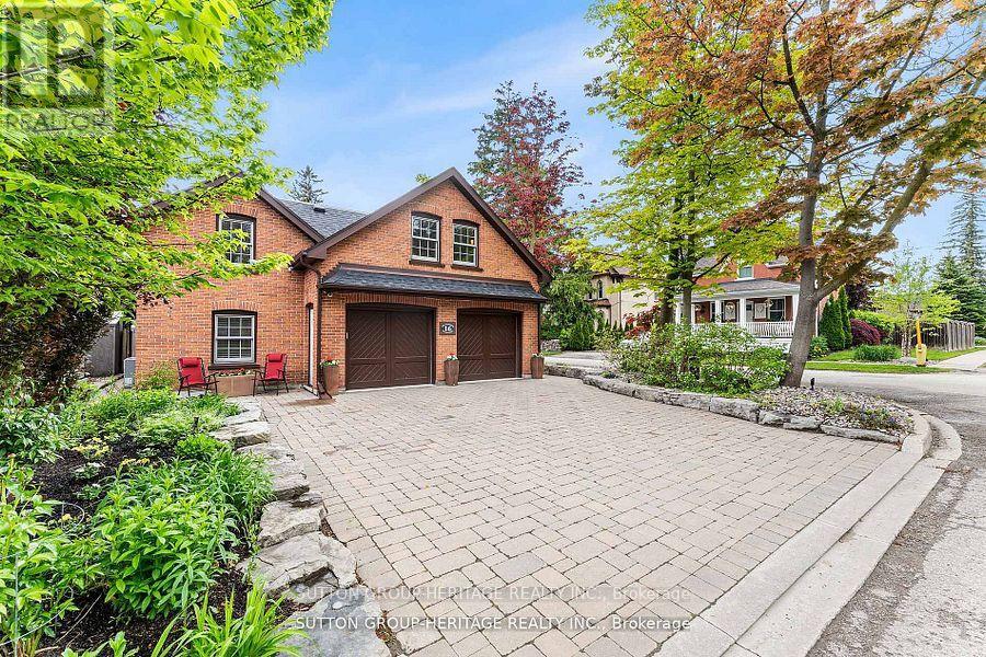 16 William Street, Whitchurch-Stouffville, Ontario  L4A 1B9 - Photo 2 - N12404946