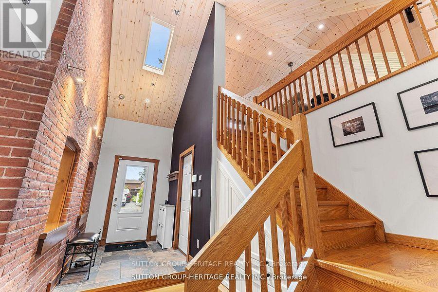 16 William Street, Whitchurch-Stouffville, Ontario  L4A 1B9 - Photo 4 - N12404946