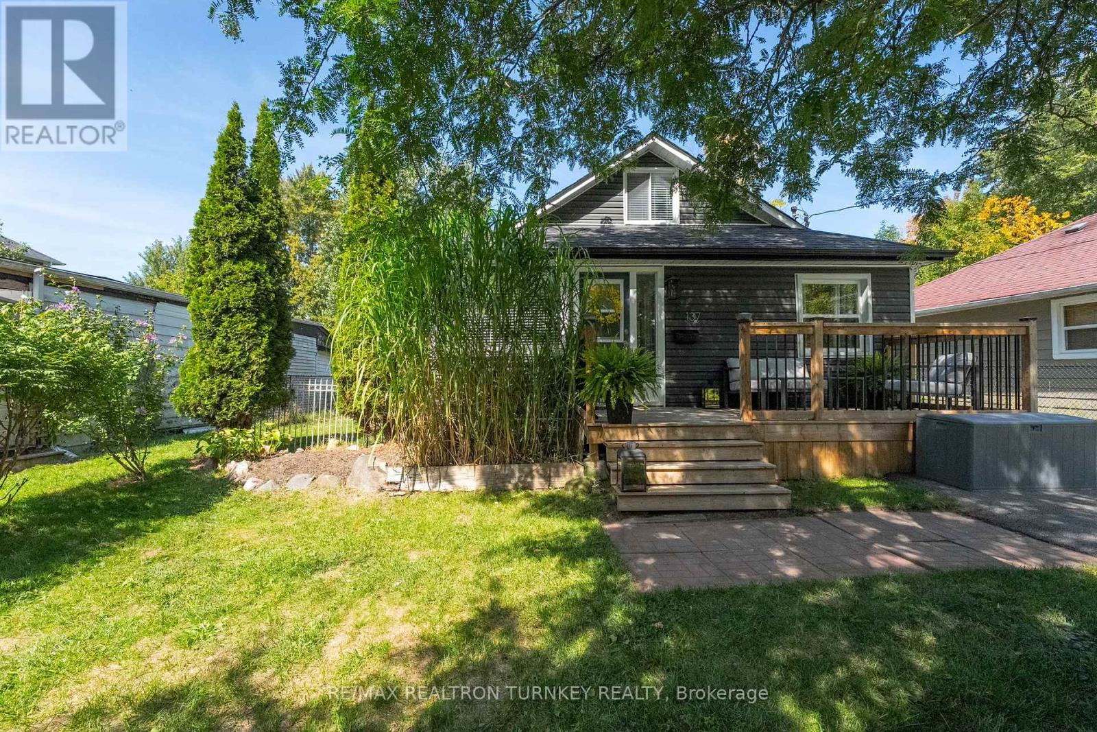 Property at 137 COOKS BAY DRIVE image 1