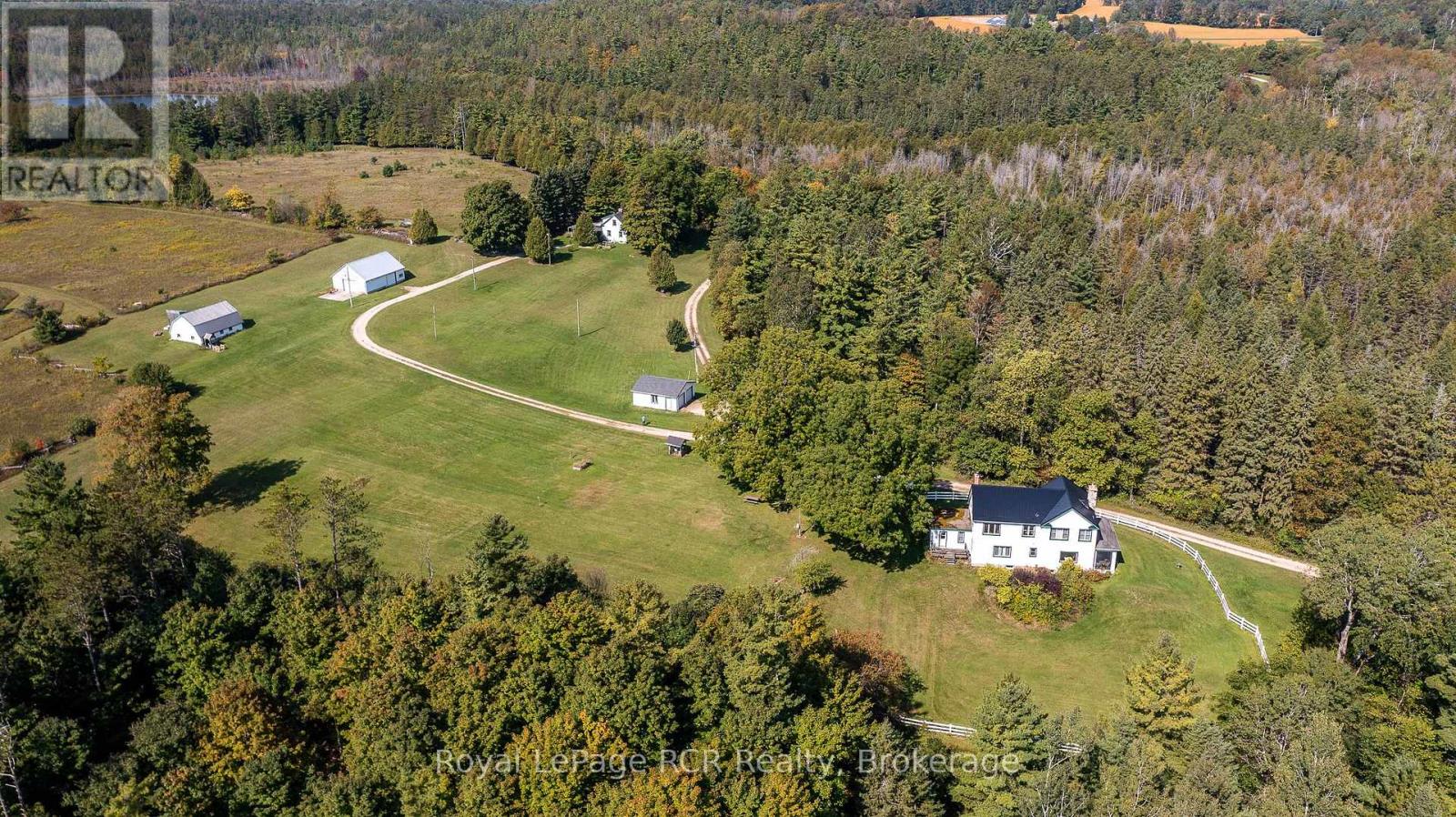 716612 West Back Line, Chatsworth, Ontario  N0H 1R0 - Photo 2 - X12404966