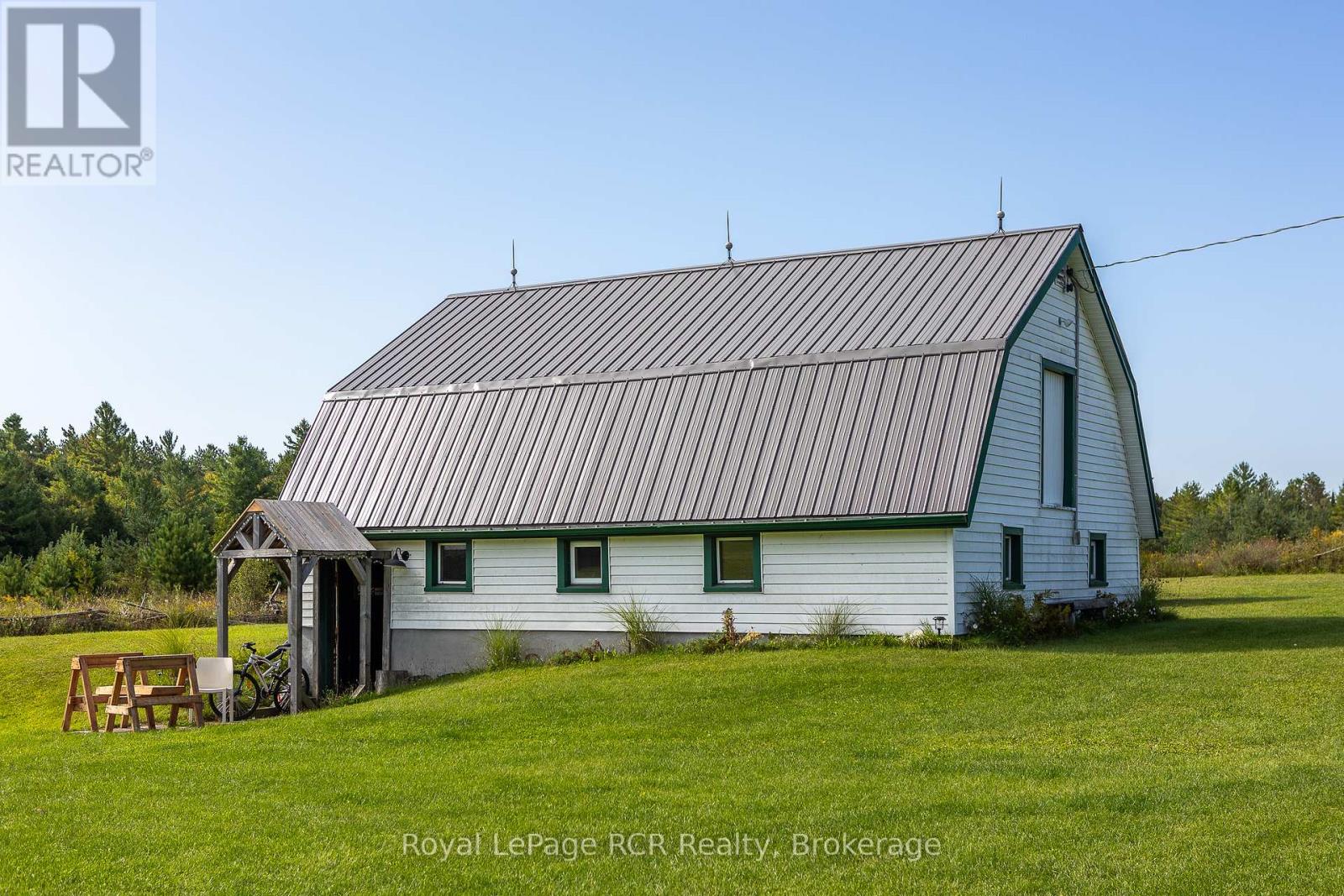 716612 West Back Line, Chatsworth, Ontario  N0H 1R0 - Photo 42 - X12404966