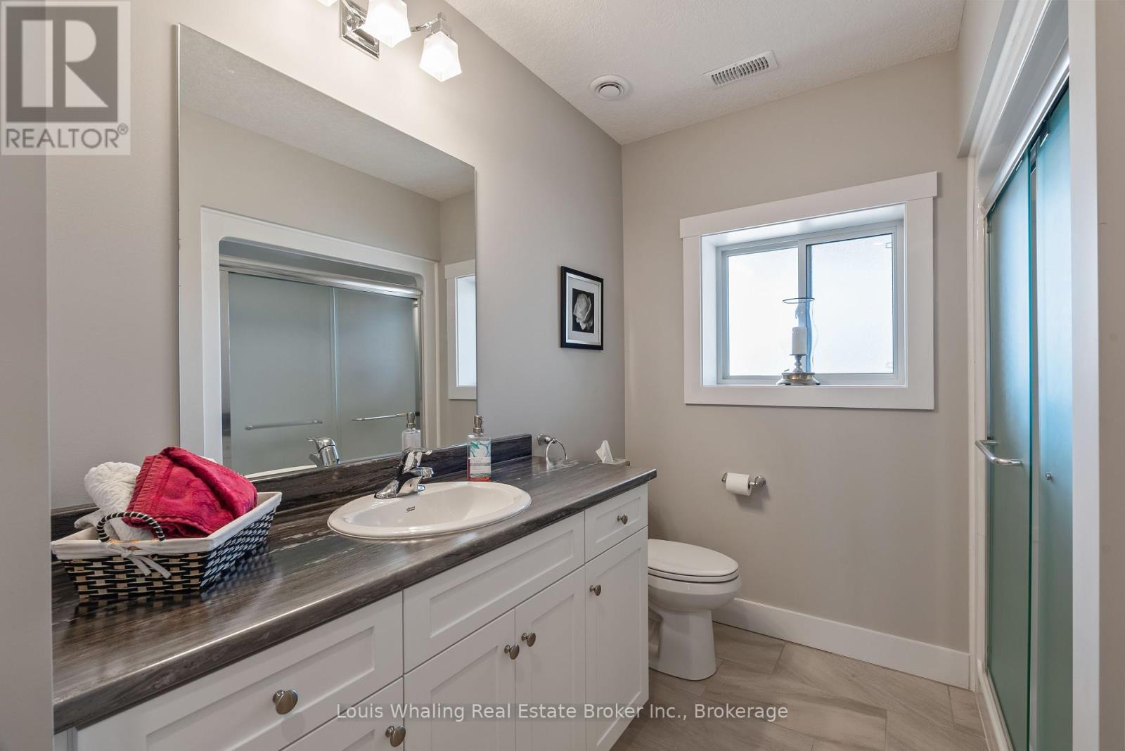408 Northport Drive, Saugeen Shores, Ontario  N0H 2C8 - Photo 22 - X12405012