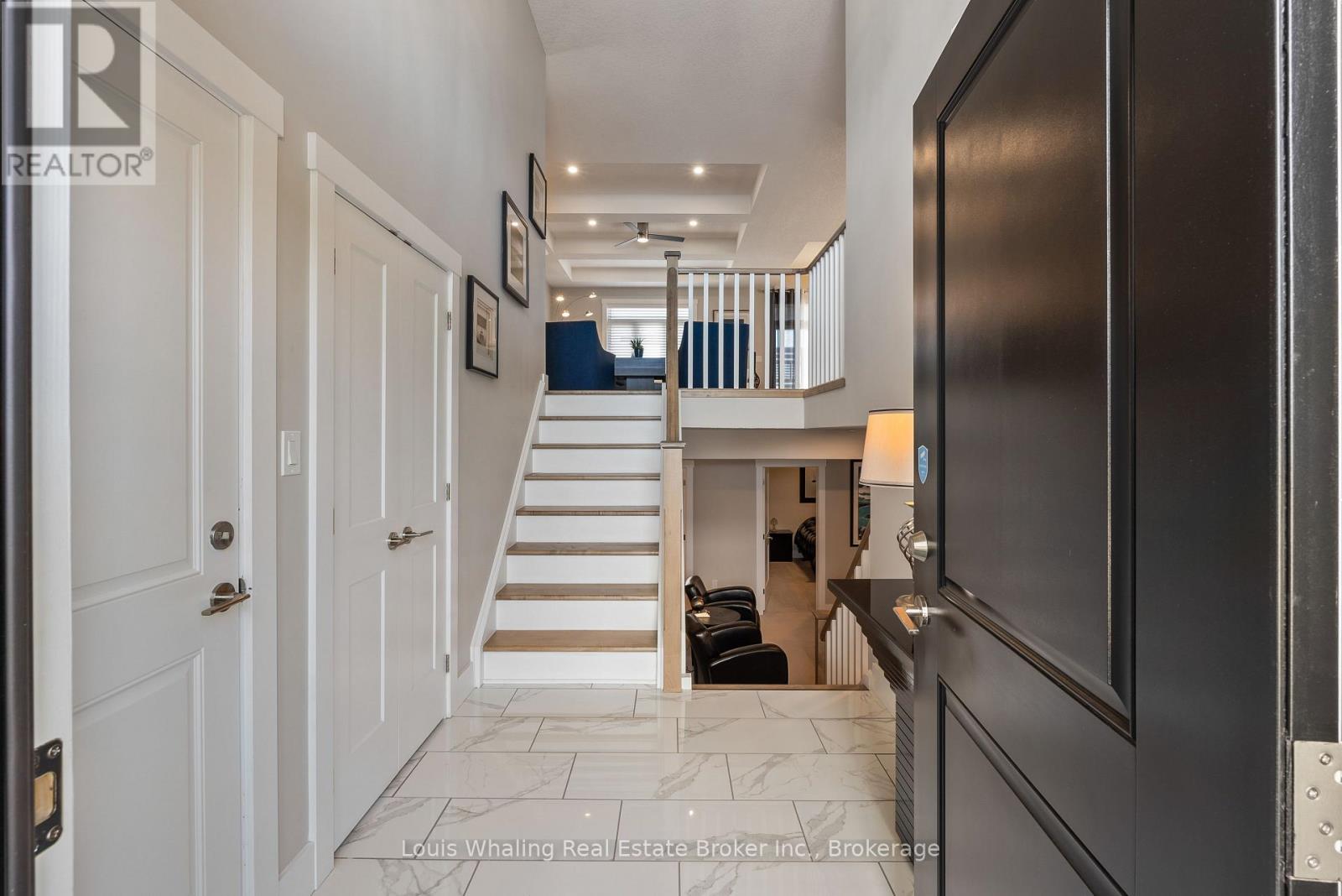 408 Northport Drive, Saugeen Shores, Ontario  N0H 2C8 - Photo 4 - X12405012