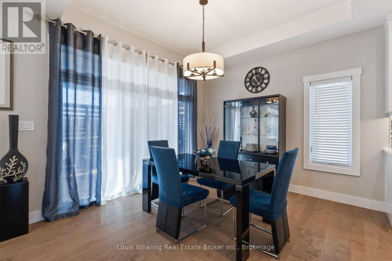 408 Northport Drive, Saugeen Shores, Ontario  N0H 2C8 - Photo 9 - X12405012