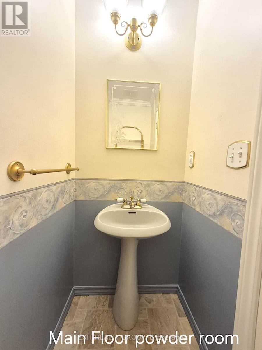 152 Chatterton Valley Crescent, Quinte West, Ontario  K0K 2B0 - Photo 18 - X12404969