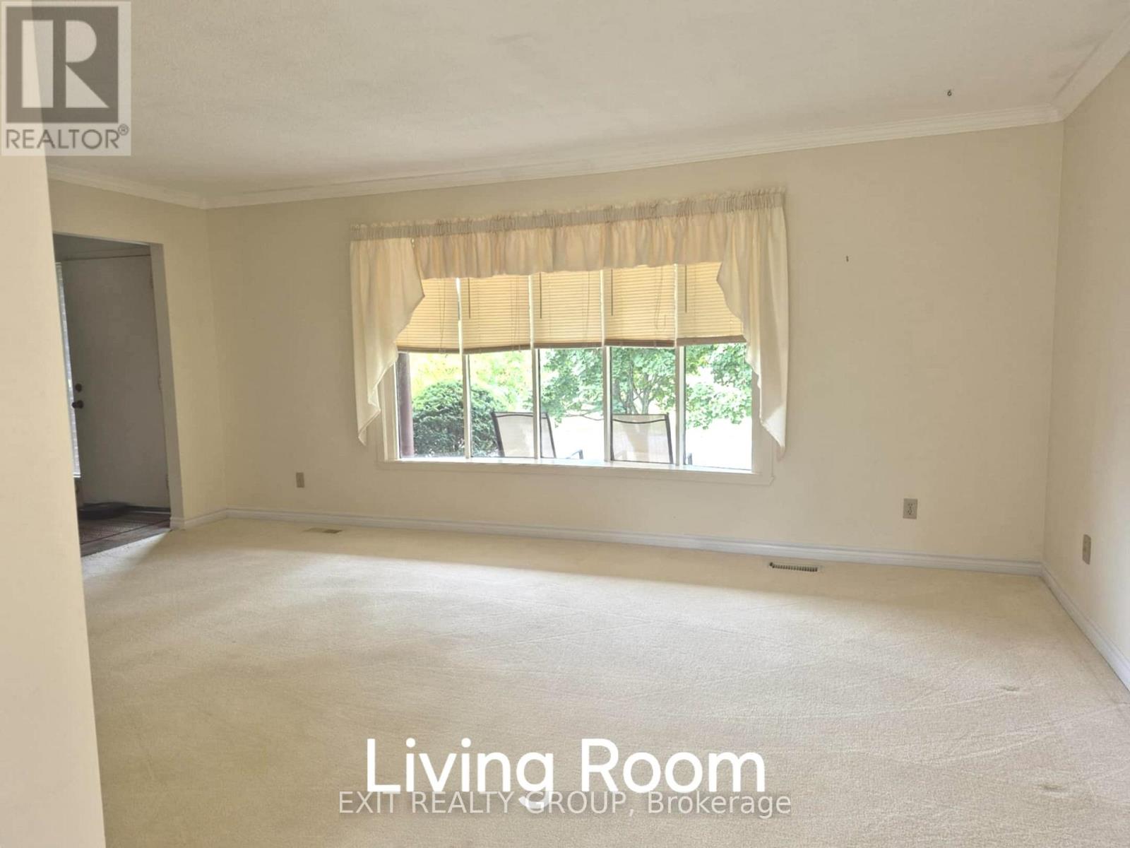 152 Chatterton Valley Crescent, Quinte West, Ontario  K0K 2B0 - Photo 9 - X12404969