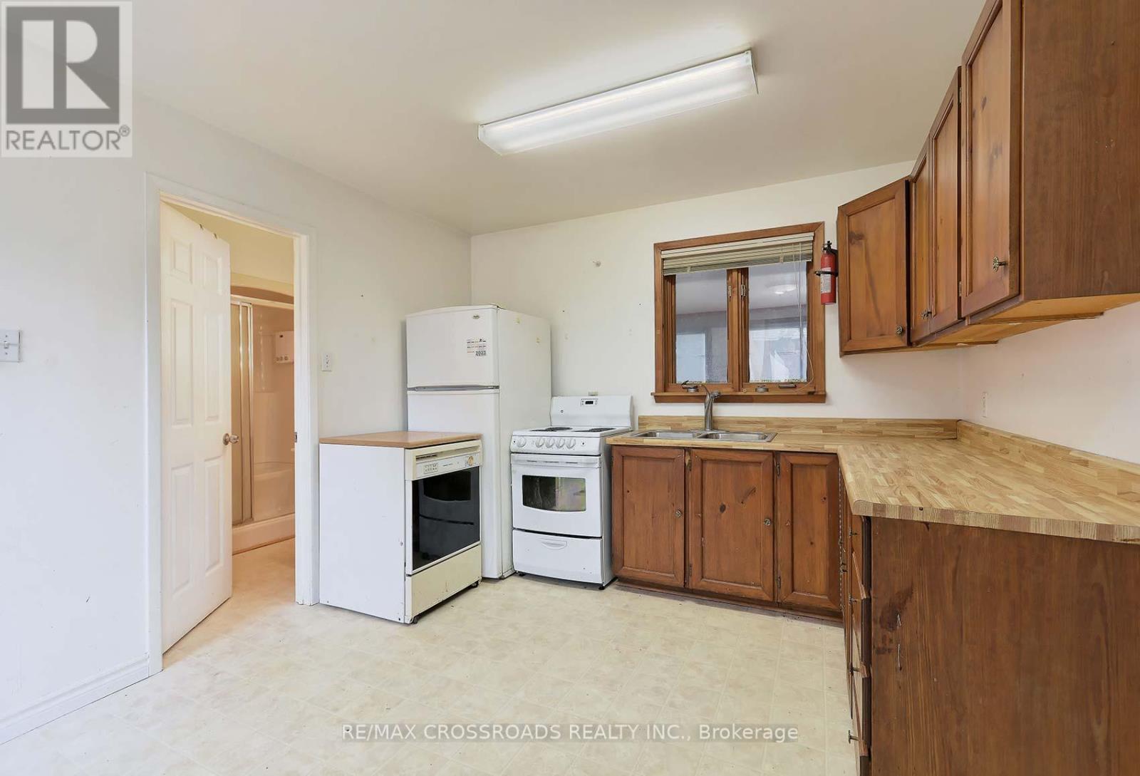 2726 9th Line, Innisfil, Ontario  L9S 3Z8 - Photo 7 - N12397665