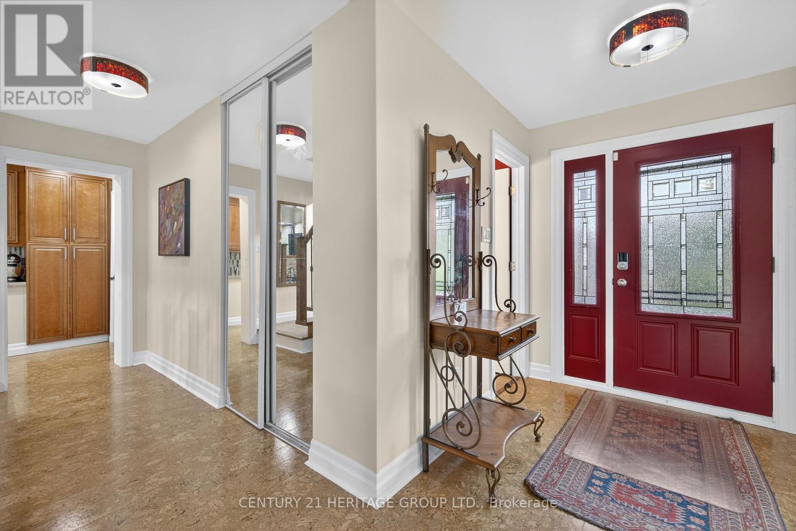 33 London Road, Newmarket, Ontario  L3Y 6A1 - Photo 4 - N12404189