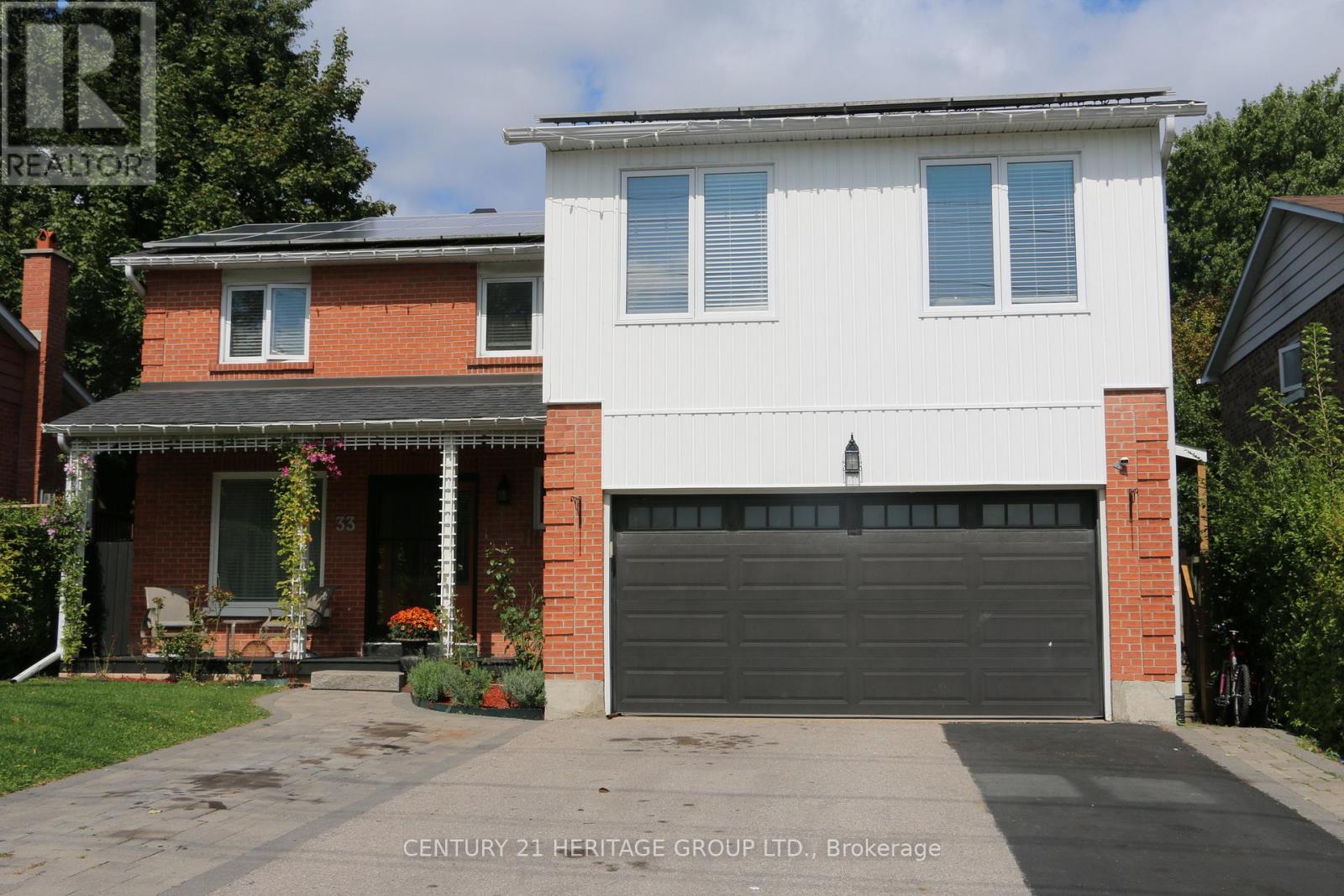 33 London Road, Newmarket, Ontario  L3Y 6A1 - Photo 3 - N12404189