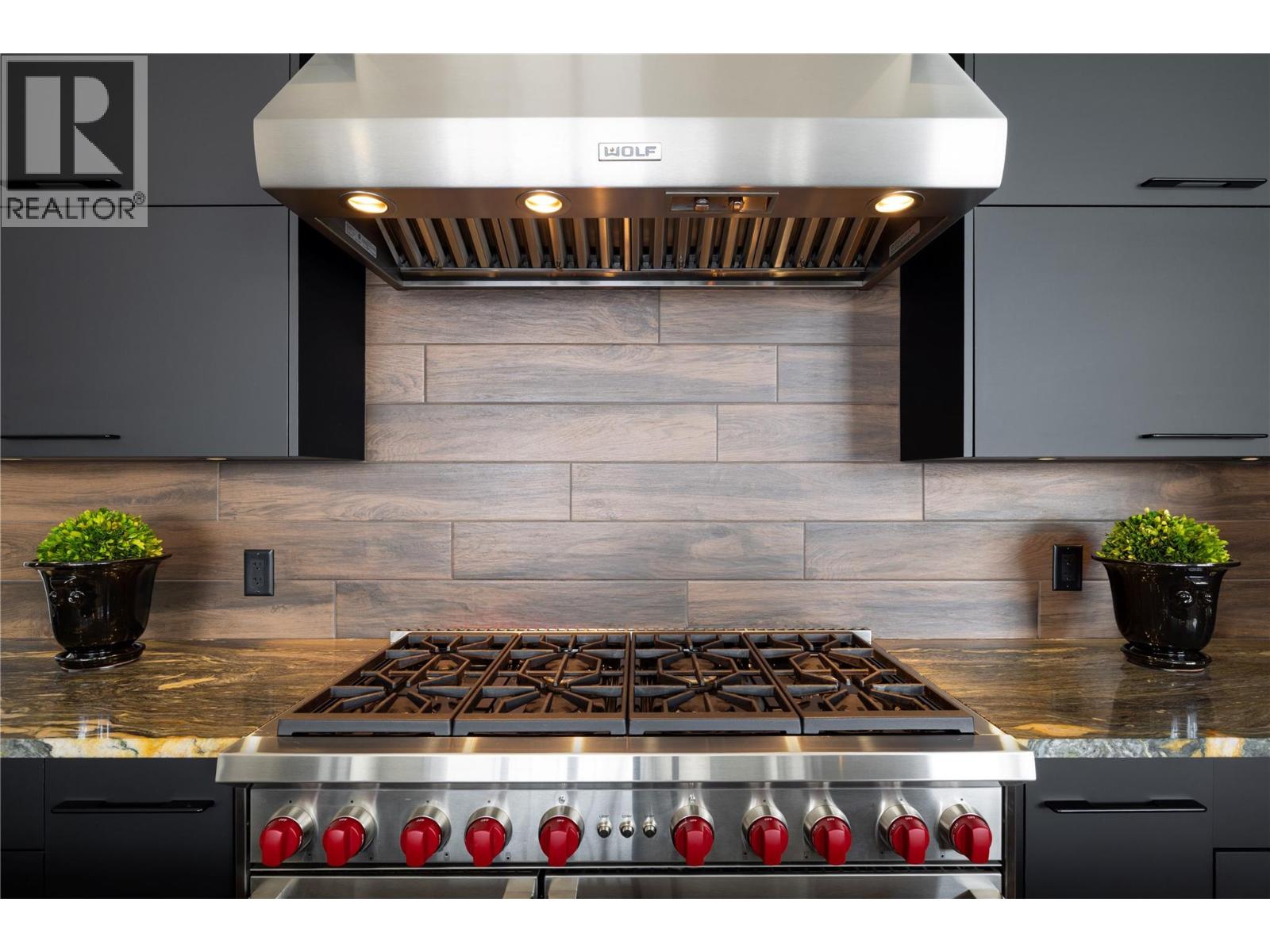 5572 Upper Mission Drive, Kelowna, British Columbia V1W 5M4 - Photo 14 - 10361914