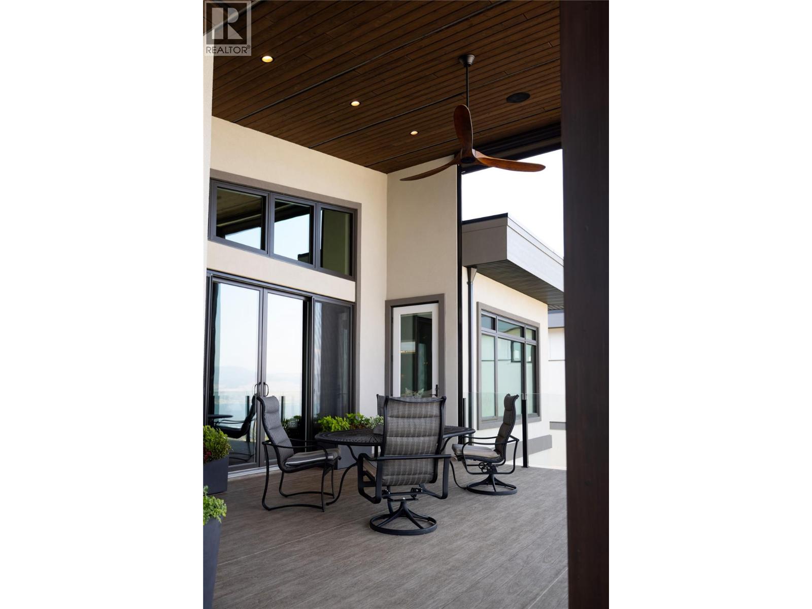 5572 Upper Mission Drive, Kelowna, British Columbia V1W 5M4 - Photo 70 - 10361914