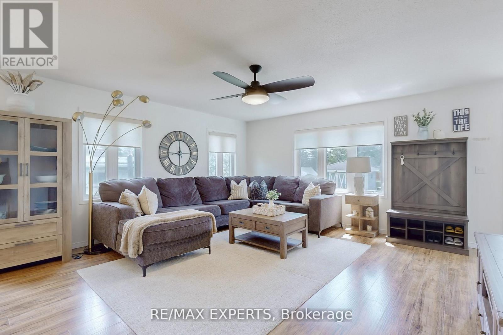 60 River Drive, Kawartha Lakes, Ontario  K0M 1N0 - Photo 5 - X12404858