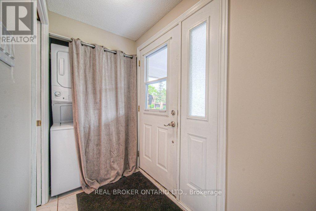 Property at 119 KINGSWOOD DRIVE image 5
