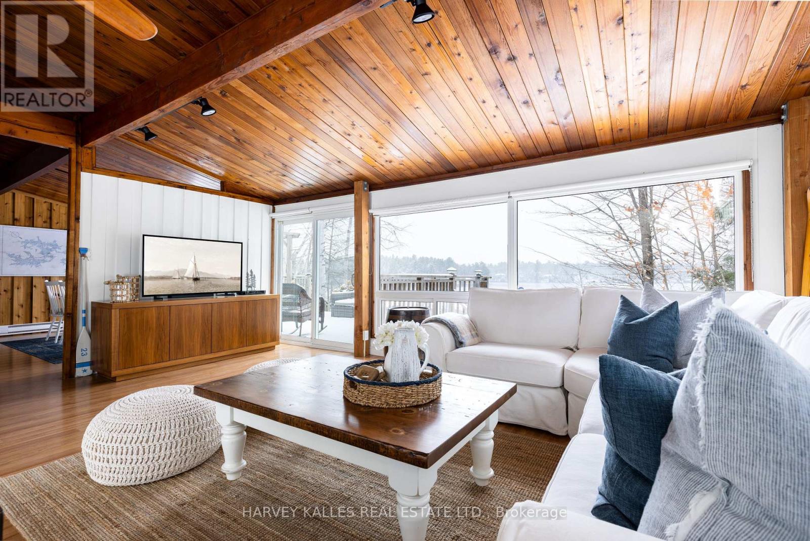 1149 Kendon Road, Muskoka Lakes, Ontario  P0C 1A0 - Photo 4 - X12404366