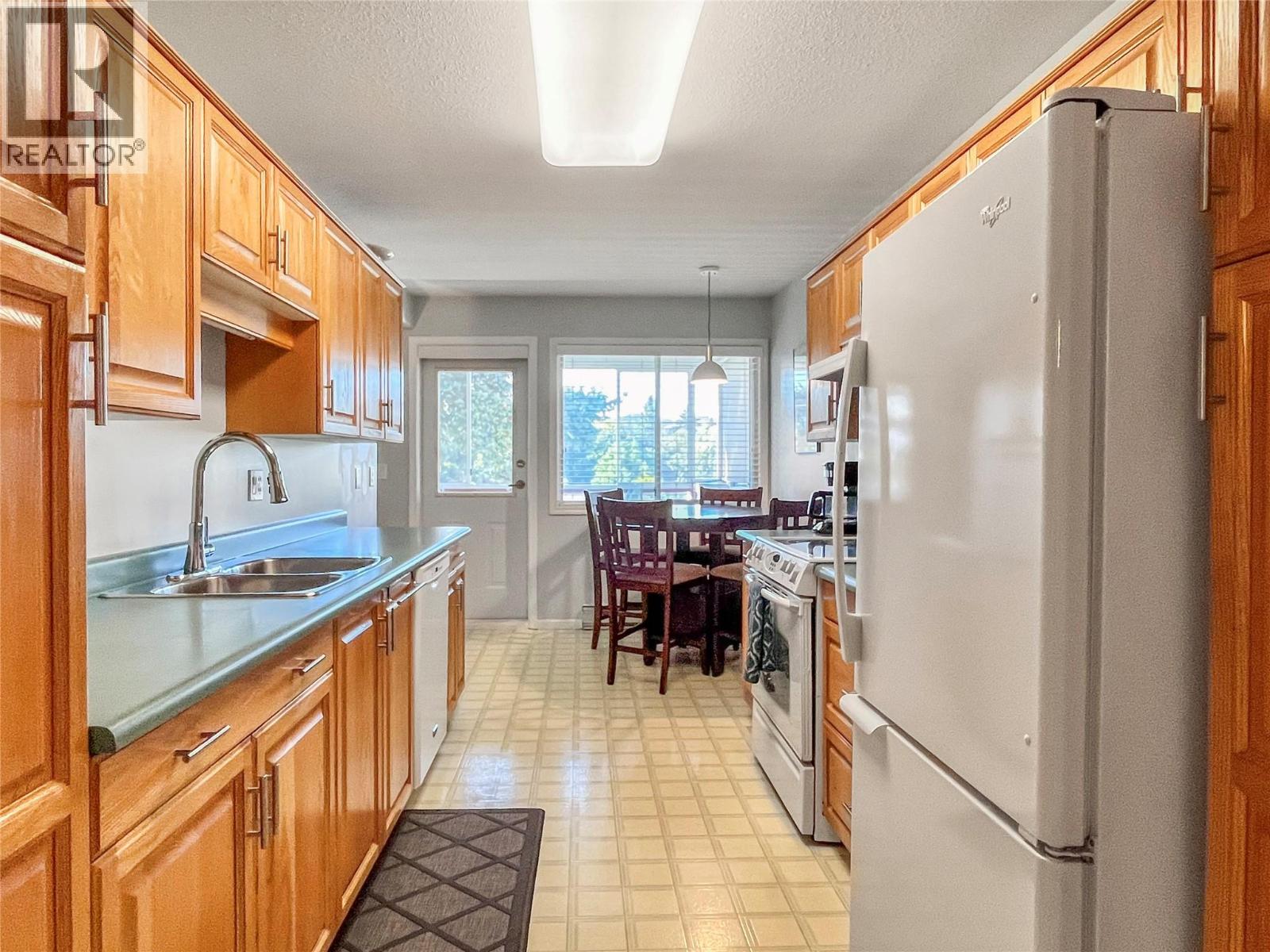940 Glenwood Avenue Unit# 308, Kelowna, British Columbia  V1Y 9P2 - Photo 6 - 10362944