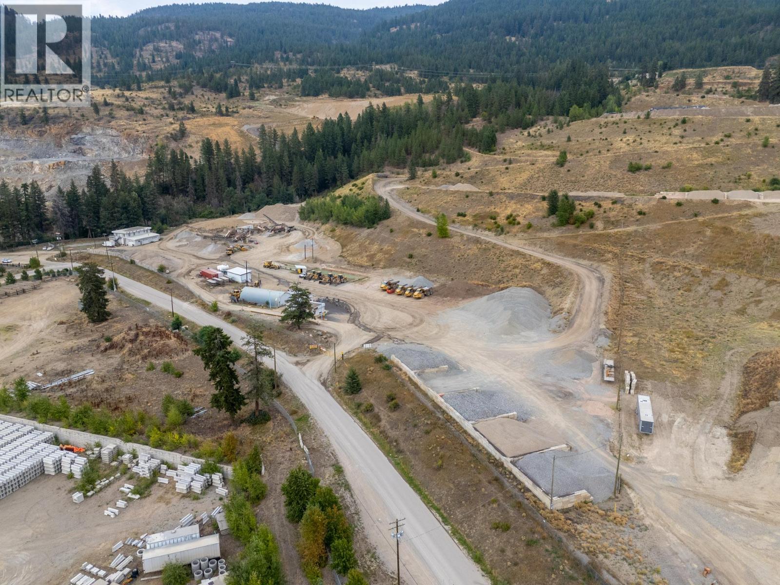 15799 Sawmill Road, Lake Country, British Columbia  V4V 2E2 - Photo 50 - 10362961