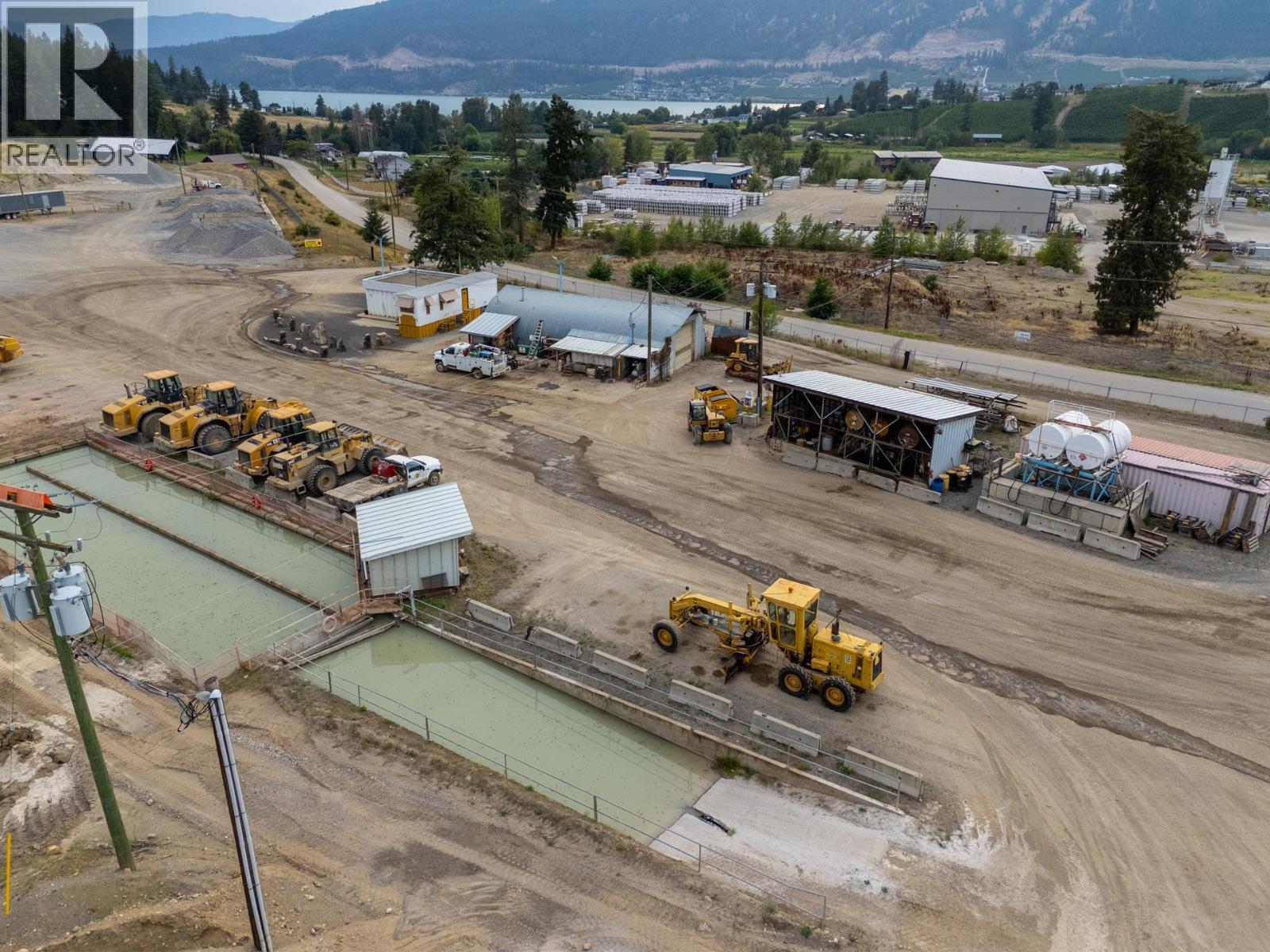 15799 Sawmill Road, Lake Country, British Columbia  V4V 2E2 - Photo 66 - 10362961