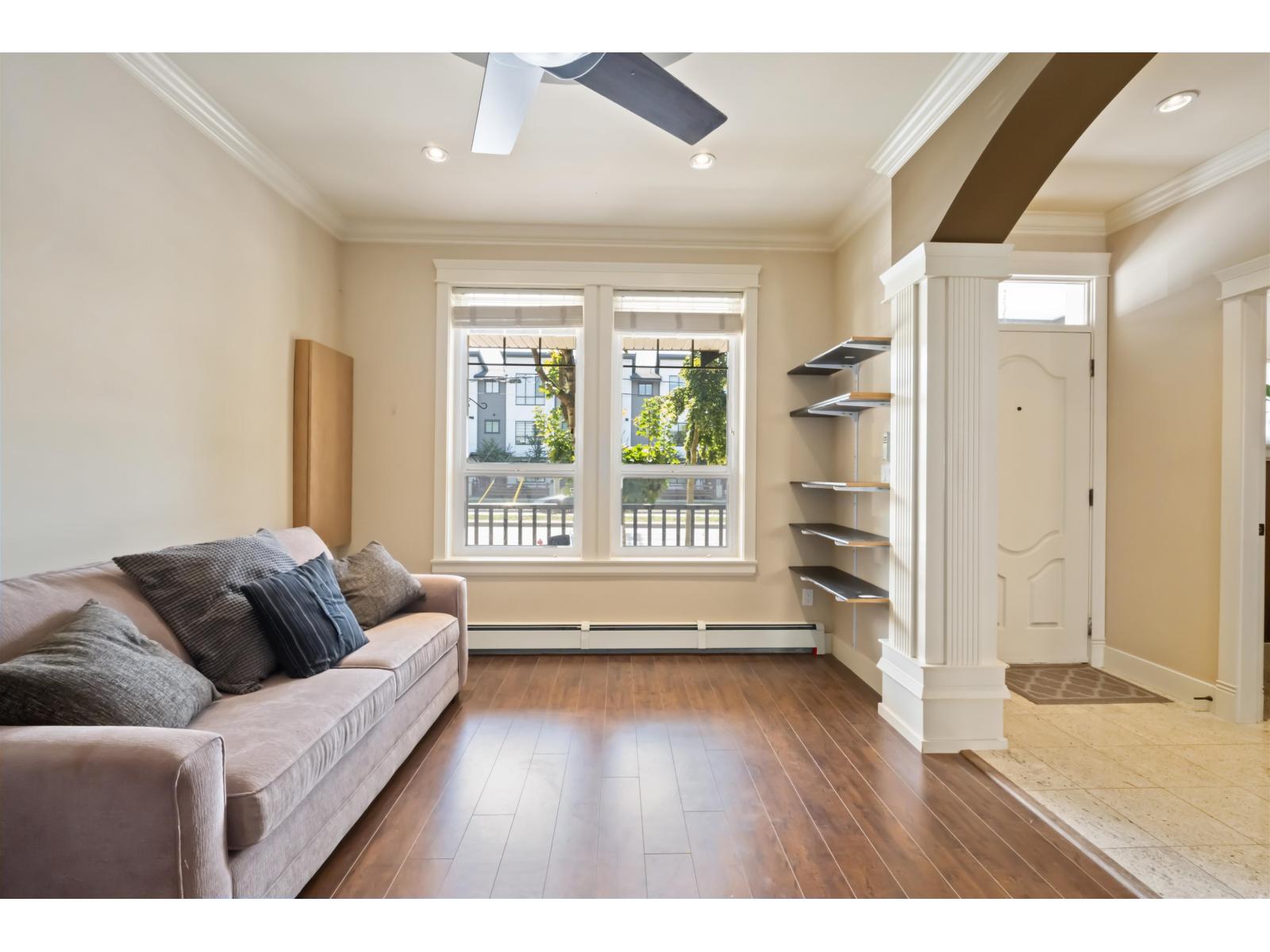 19391 72 Avenue, Surrey, British Columbia  V4N 5X9 - Photo 4 - R3047960