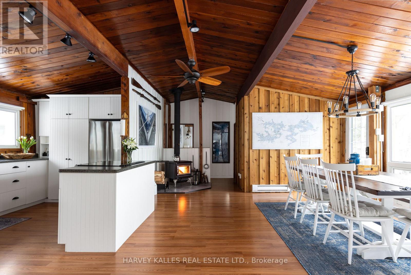 1149 Kendon Road, Muskoka Lakes, Ontario  P0C 1A0 - Photo 12 - X12404366