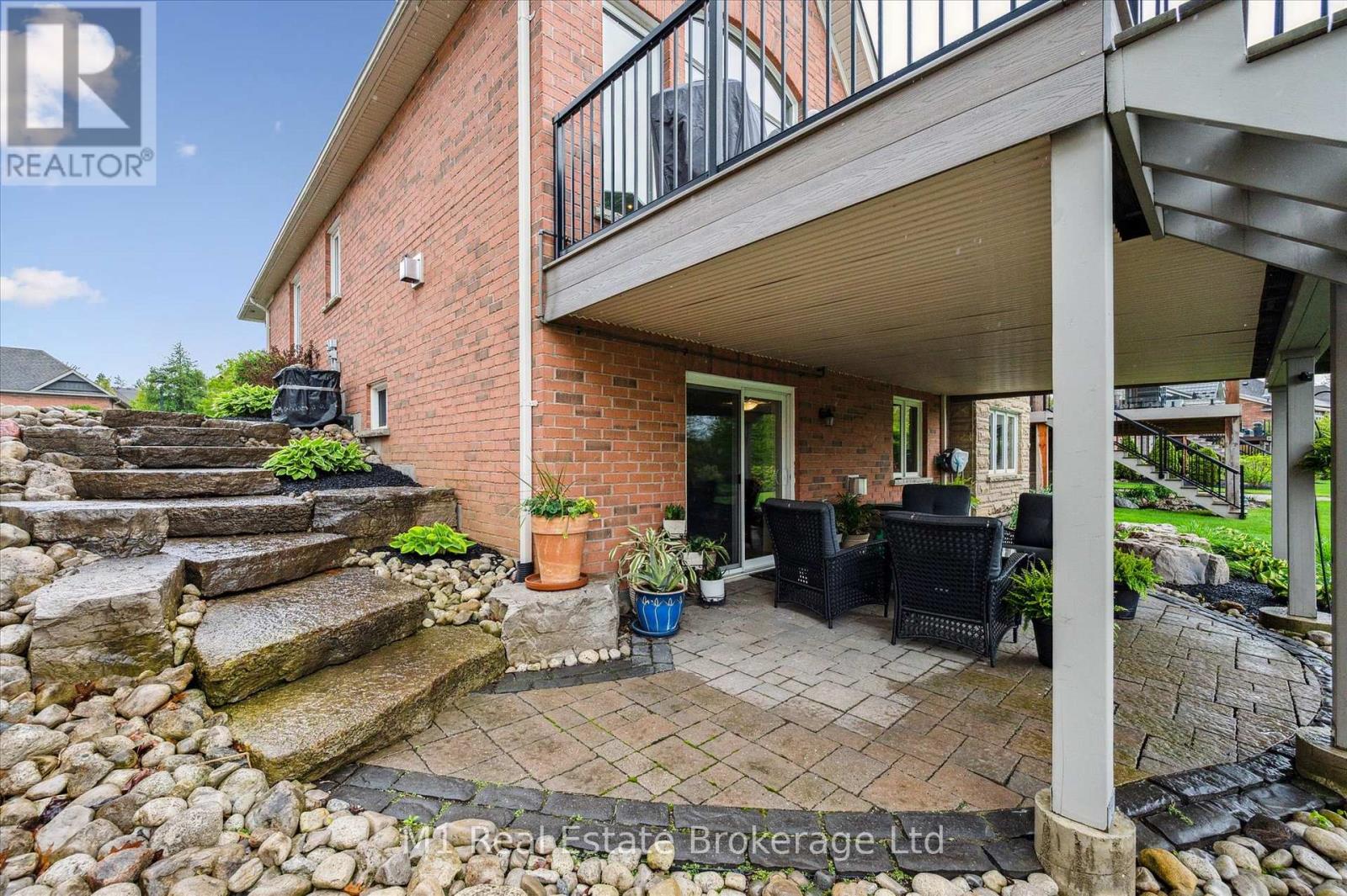 94 Aberfoyle Mill Crescent, Puslinch, Ontario  N1H 6H9 - Photo 44 - X12323932