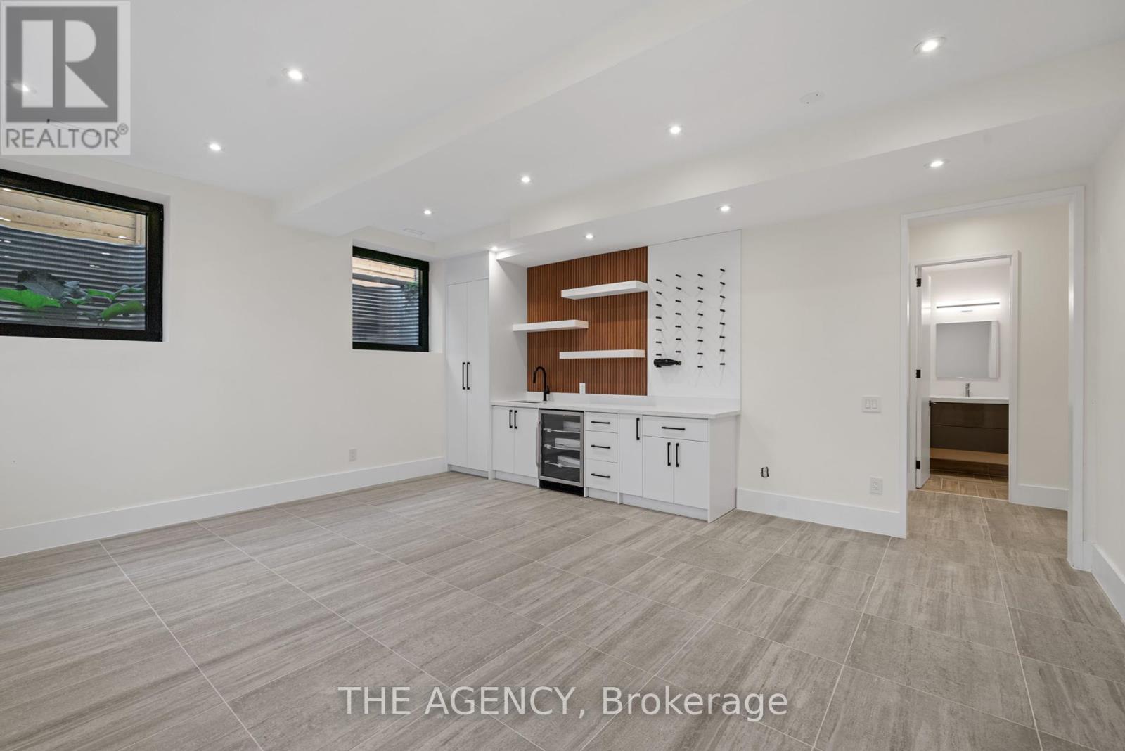 170 Ranee Avenue, Toronto, Ontario  M6A 1N5 - Photo 31 - C12405003