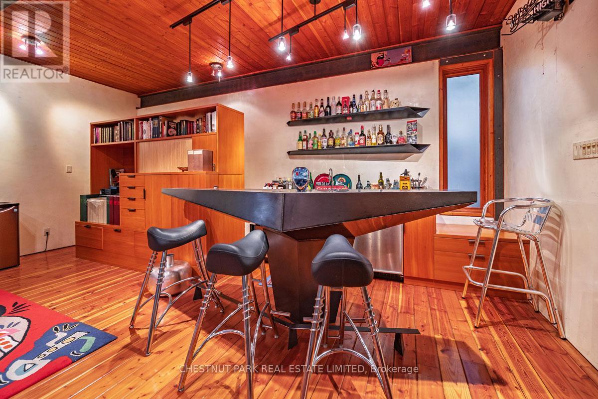 229 Owen Boulevard, Toronto, Ontario  M2P 1G9 - Photo 21 - C12405007