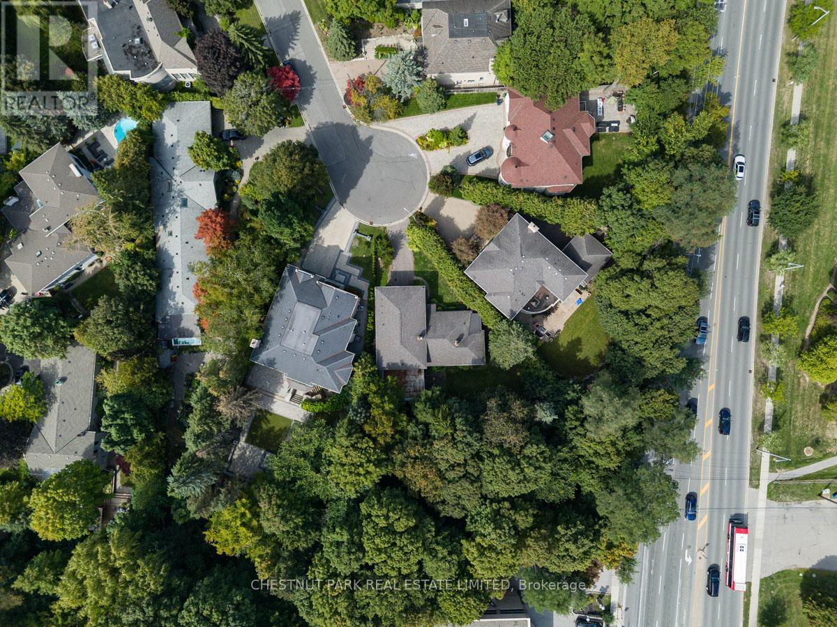 229 Owen Boulevard, Toronto, Ontario  M2P 1G9 - Photo 40 - C12405007