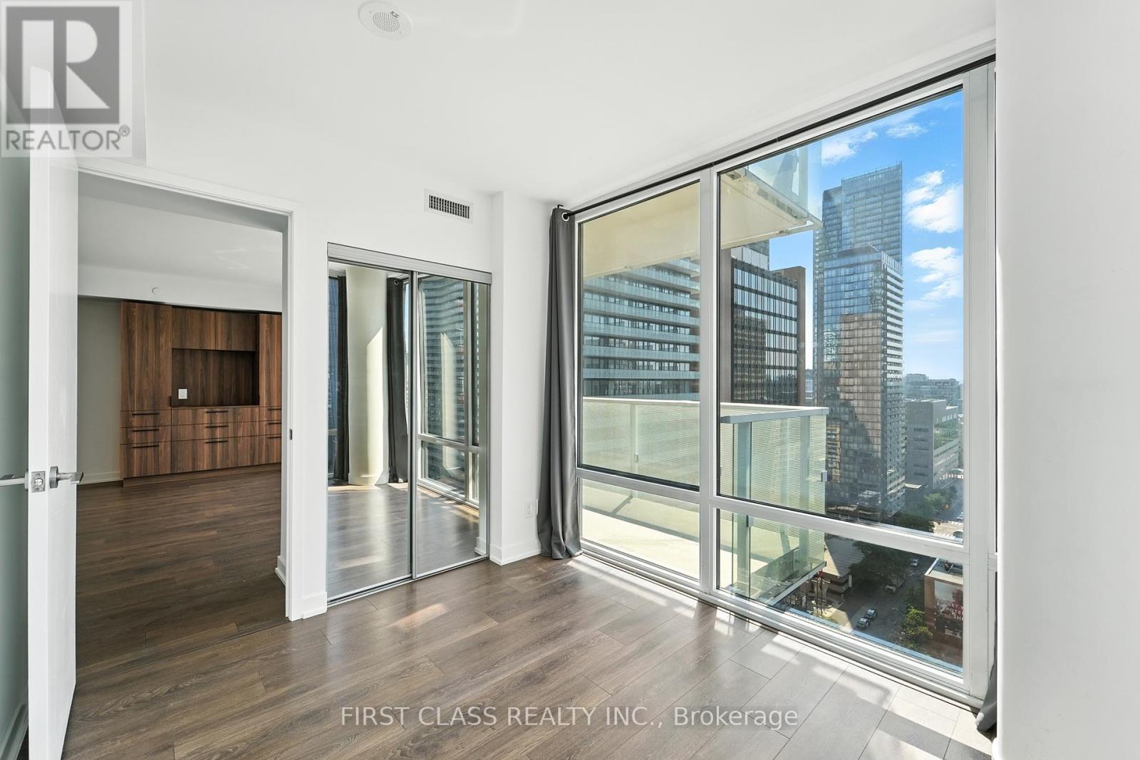1802 - 501 Yonge Street, Toronto, Ontario  M4Y 0G8 - Photo 18 - C12405014