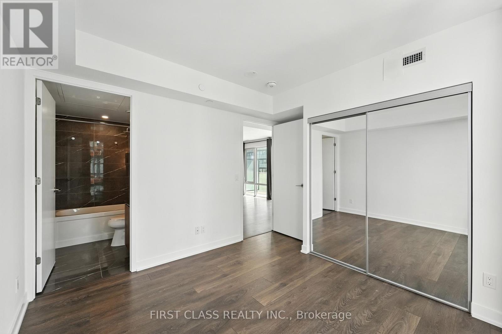 1802 - 501 Yonge Street, Toronto, Ontario  M4Y 0G8 - Photo 22 - C12405014