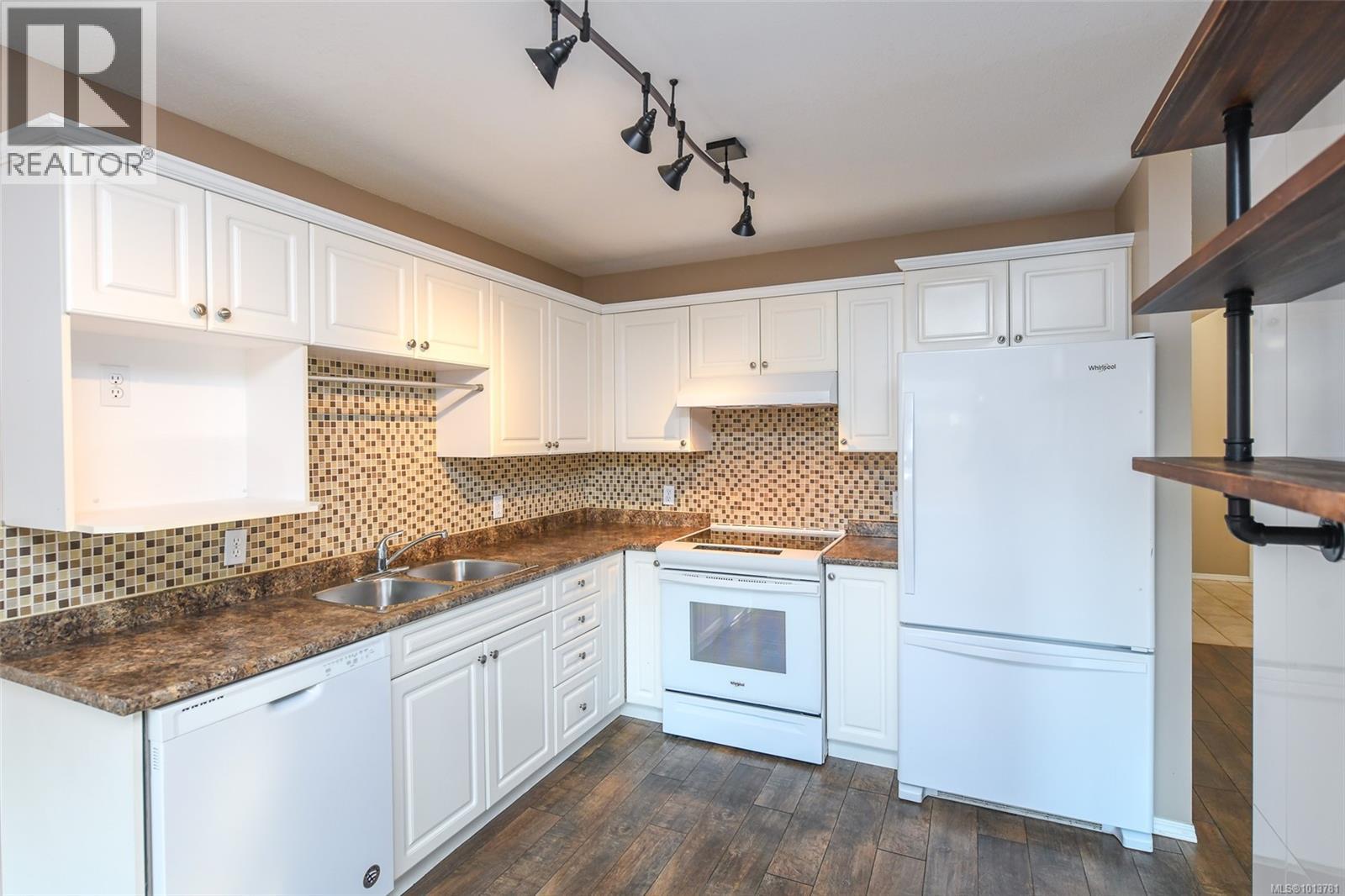 Lorem Ipsum Do, Comox, British Columbia  V9M  - Photo 8 - DEMO28855521