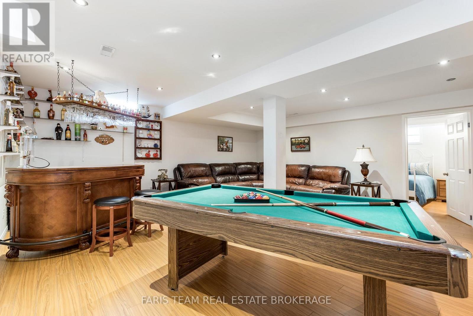 10 Westminster Circle, Barrie (Innis-Shore), Ontario  L4M 0A3 - Photo 18 - S12404980