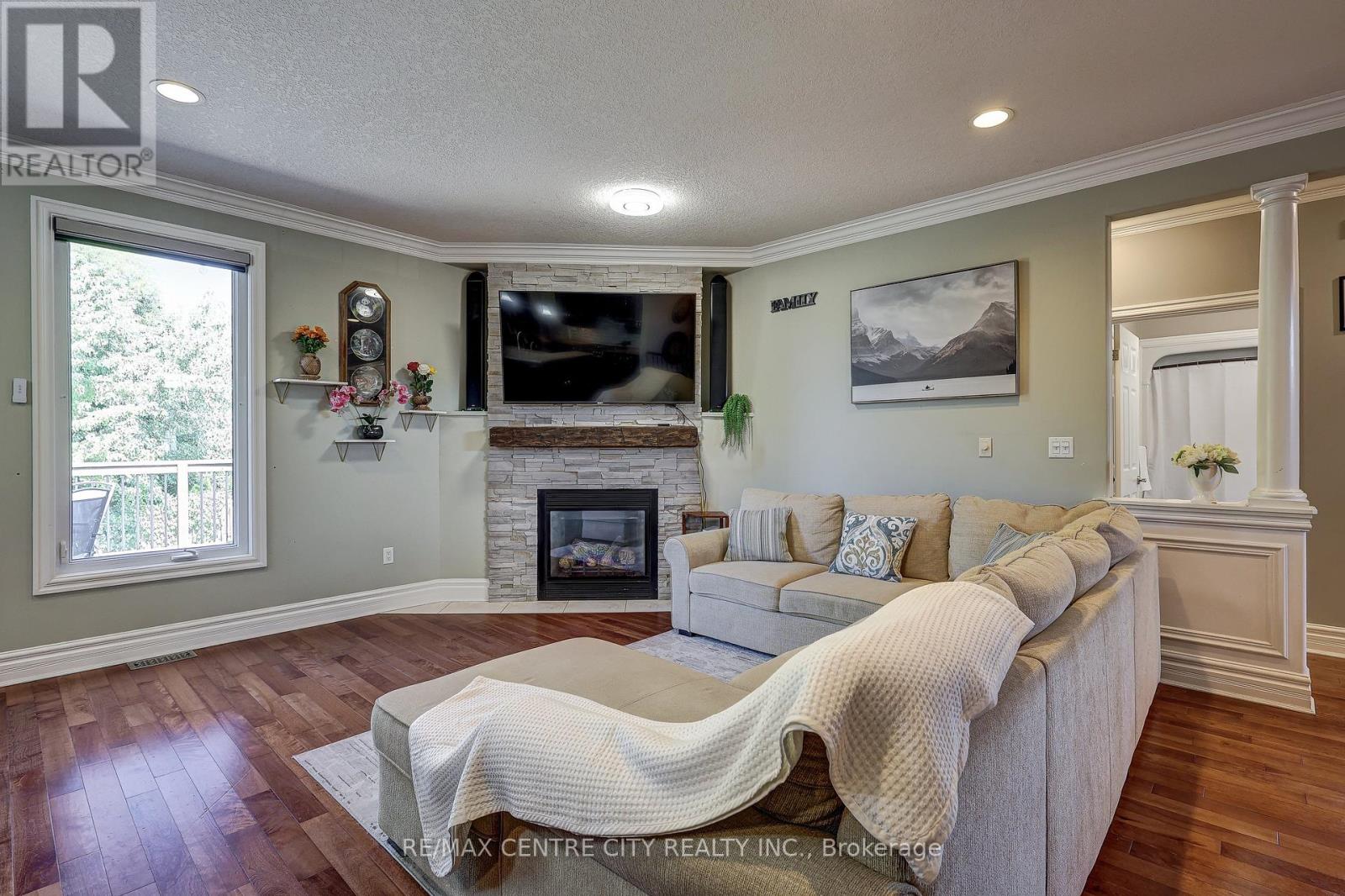 1 Mcgregor Court, St. Thomas, Ontario  N5P 4H7 - Photo 20 - X12405031