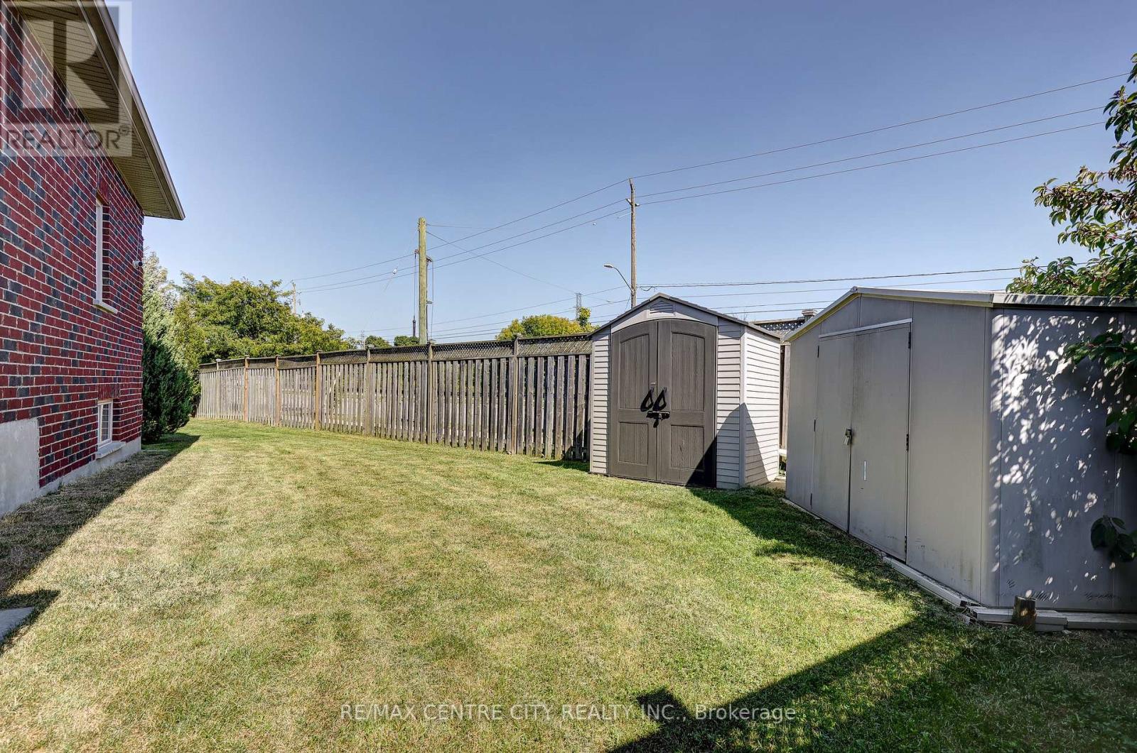 1 Mcgregor Court, St. Thomas, Ontario  N5P 4H7 - Photo 7 - X12405031