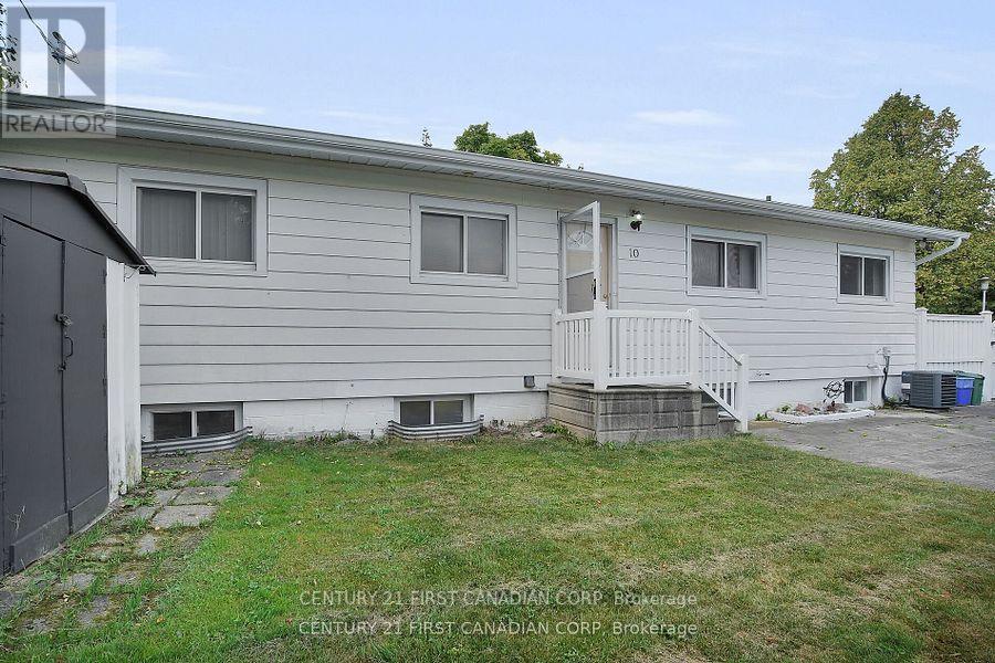 10 Frontenac Road, London South, Ontario  N5Z 3Y3 - Photo 34 - X12405055