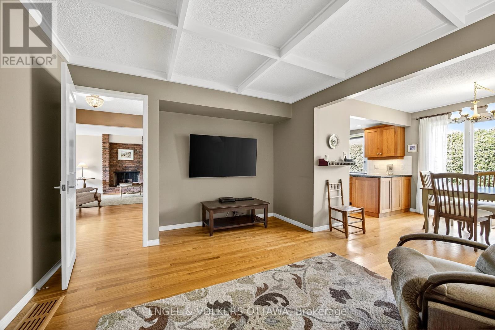 29 Milne Crescent, Ottawa, Ontario  K2K 1H7 - Photo 22 - X12405079