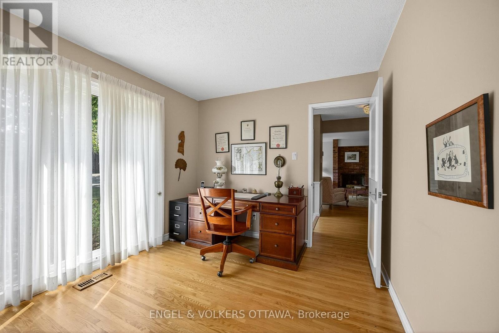29 Milne Crescent, Ottawa, Ontario  K2K 1H7 - Photo 27 - X12405079