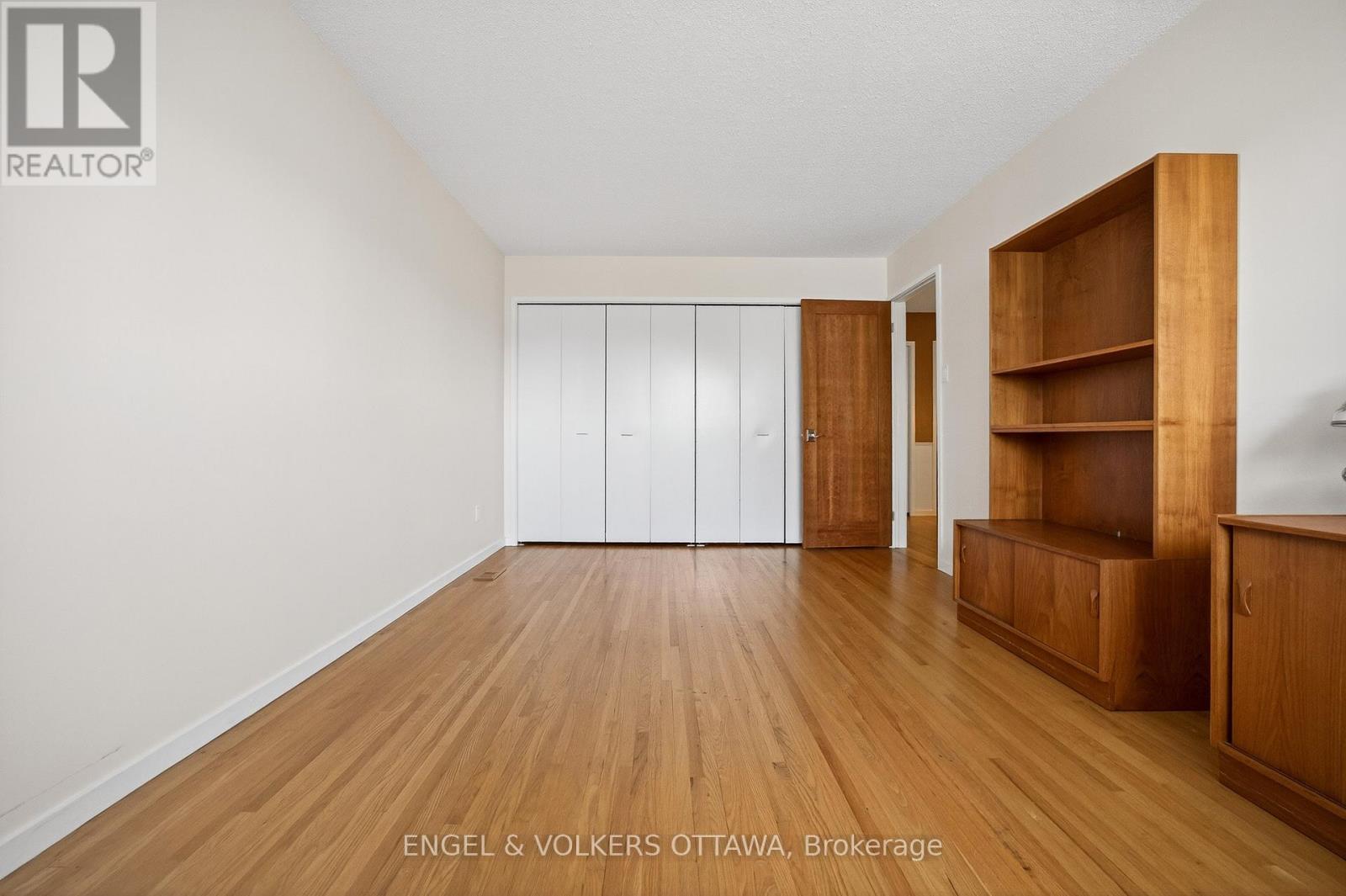 29 Milne Crescent, Ottawa, Ontario  K2K 1H7 - Photo 37 - X12405079