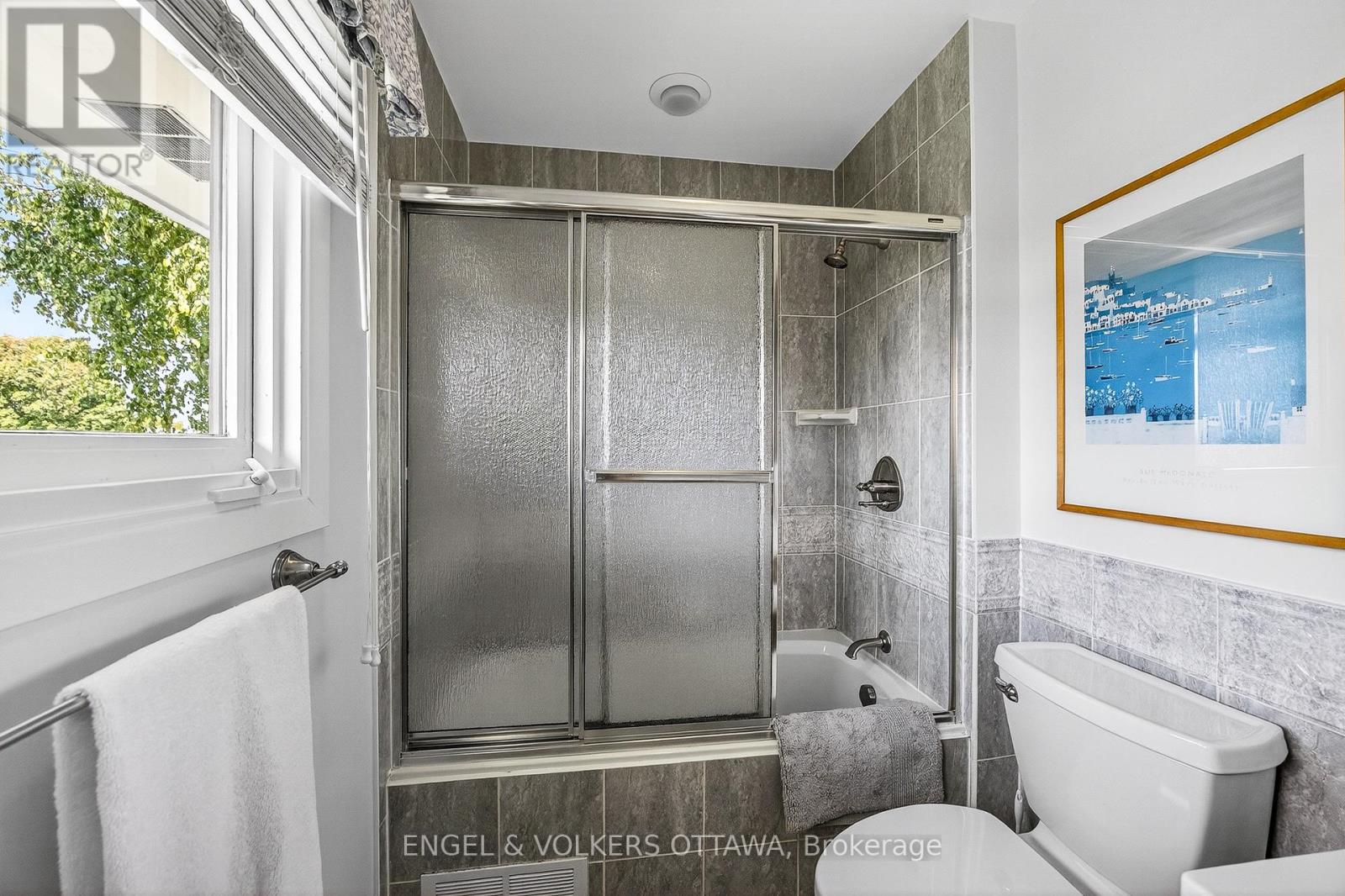 29 Milne Crescent, Ottawa, Ontario  K2K 1H7 - Photo 44 - X12405079